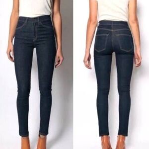 Imogene +Willie  Imogene Slim Jeans in  Dark Wash sz 28
